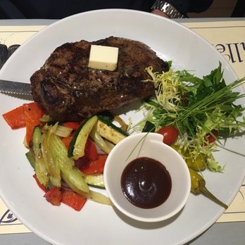Cafe Gallery - Rib eye steak was perfect but $32 - Russian Near Me - New York, New York
