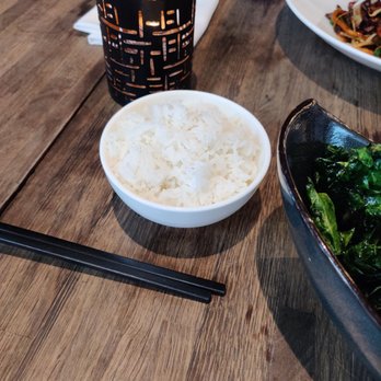 East - Bol de riz avec poulet général tao - Japanese Near Me - Montreal, Quebec