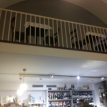 Beaulieu - Upstairs seating. - Bistros Near Me - Vienna, 9