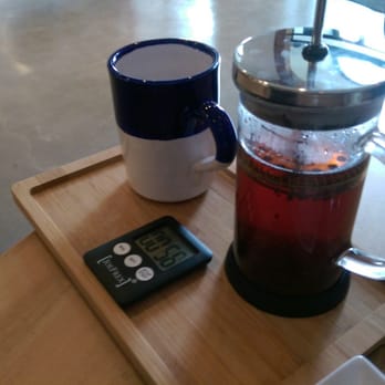 Torch Coffee Roasters - Black tea - Cafeteria Near Me - Seville, SE