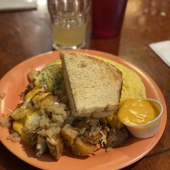 Squeeze In - Breakfast & Brunch Near Me - Truckee, California Squeeze In - Breakfast & Brunch Near Me - Truckee, California
