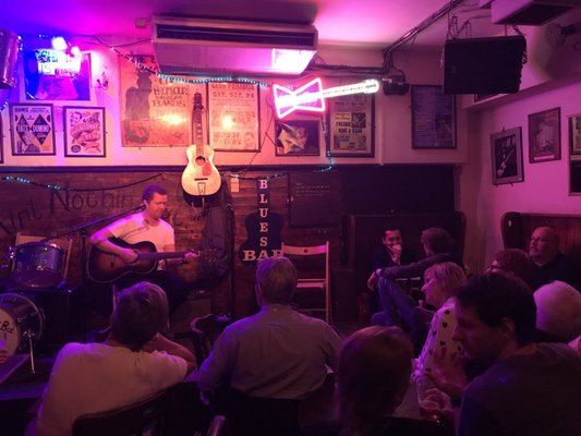 Ain't Nothin But The Blues Bar by null