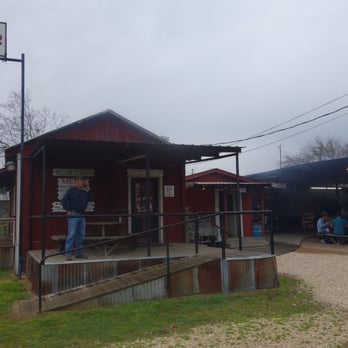 Snow's BBQ - Barbeque Near Me - Lexington, Texas