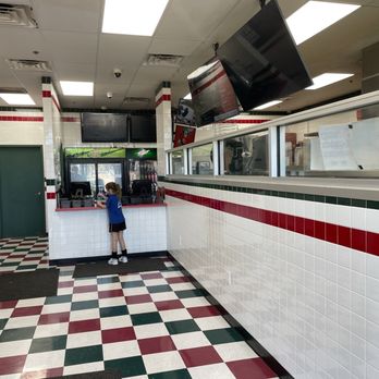 Jet's Pizza - Pizza Near Me - Frisco, Texas