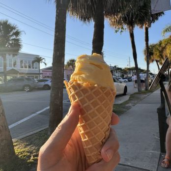 El Sid Taqueria - Orange ice cream waffle cone - Mexican Near Me - Vero Beach, Florida El Sid Taqueria - Orange ice cream waffle cone - Mexican Near Me - Vero Beach, Florida