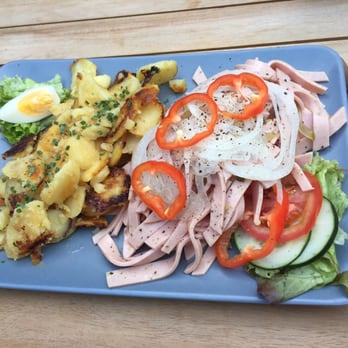 PAN Vinothek Bistro Restaurant - Salad and potatoes - Wine Bars Near Me - Germersheim, RP