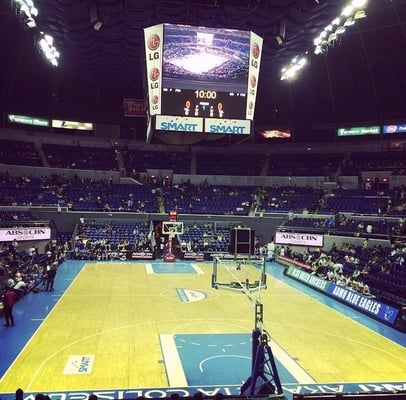 Smart Araneta Coliseum by null