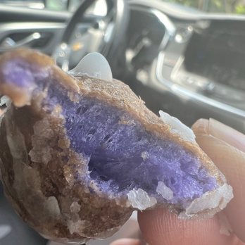 Liliha Bakery - Bakeries Near Me - Honolulu, Hawaii