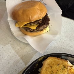 Eddie Rocket's - Burger