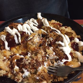 Neighborhood Cafe - Pulled pork skillet - American Near Me - Lee's Summit, Missouri Neighborhood Cafe - Pulled pork skillet - American Near Me - Lee's Summit, Missouri
