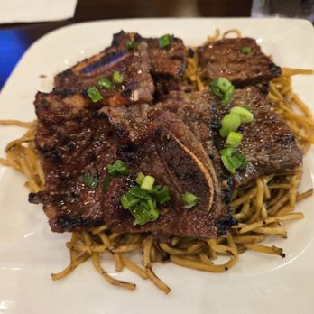Pho 90 Degree - Milpitas - Garlic noodles with Korean BBQ Ribs - Vietnamese Near Me - Milpitas, California
