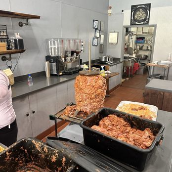 Shawarmaji - Middle Eastern Near Me - Santa Clara, California