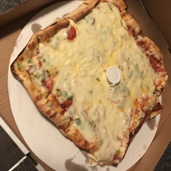 Art's Pub - Detroit deep dish pizza - Sports Bars Near Me - Lansing, Michigan Art's Pub - Detroit deep dish pizza - Sports Bars Near Me - Lansing, Michigan