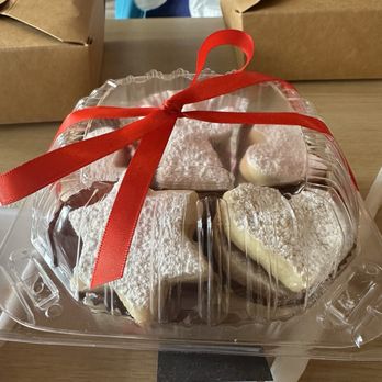 Picante - Alfajores to go! - Peruvian Near Me - Ontario, California Picante - Alfajores to go! - Peruvian Near Me - Ontario, California