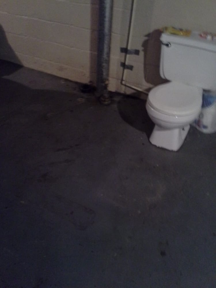 Slide of Roto-Rooter Plumbing & Water Cleanup