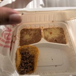 This was suppose to be a 3 taco special none of the meats i ordered and where's the rice? I gave two to my pups