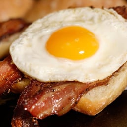 Bacon Egg Bolo