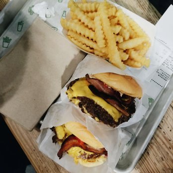 Shake Shack Upper West Side - Fast Food Near Me - New York, New York Shake Shack Upper West Side - Fast Food Near Me - New York, New York