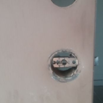 West Phoenix Locksmith - home lock change Phoenix, AZ - Keys & Locksmiths Near Me - Phoenix, Arizona