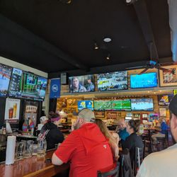 Nasty's Sports Bar & Restaurant