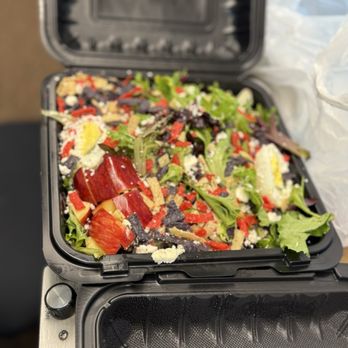 Sparks Coffee Shop - Ranchera salad - Breakfast & Brunch Near Me - Sparks, Nevada Sparks Coffee Shop - Ranchera salad - Breakfast & Brunch Near Me - Sparks, Nevada