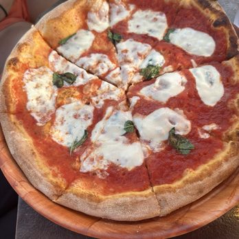 Peekaboo Canyon Wood Fired Kitchen - Margherita pizza - Pizza Near Me - Kanab, Utah Peekaboo Canyon Wood Fired Kitchen - Margherita pizza - Pizza Near Me - Kanab, Utah