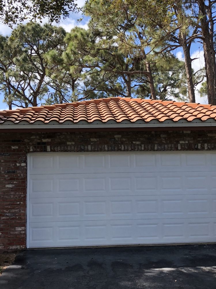 Slide of Ryan Goetzke's Pressure Cleaning