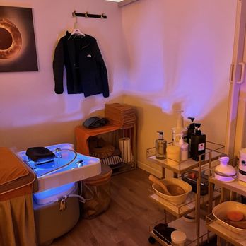 Blissful Headspace Spa - Double spa room - Day Spas Near Me - Brooklyn, New York Blissful Headspace Spa - Double spa room - Day Spas Near Me - Brooklyn, New York
