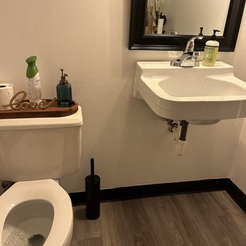 Holistic Harmony Massage And Wellness - Clean bathroom! - Massage Therapy Near Me - Greensboro, North Carolina Holistic Harmony Massage And Wellness - Clean bathroom! - Massage Therapy Near Me - Greensboro, North Carolina