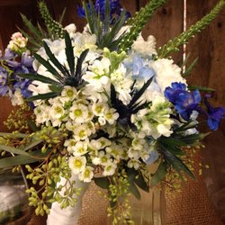 Traci's Unique Gift & Floral Boutique - Prom / wedding bouquet