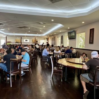 China Pavilion - Dining room. - Dim Sum Near Me - Pembroke Pines, Florida China Pavilion - Dining room. - Dim Sum Near Me - Pembroke Pines, Florida