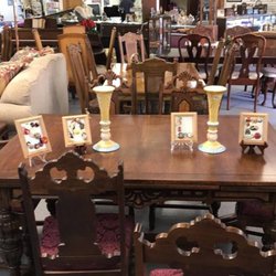 Picker's Paradise - dining tables and chairs