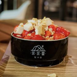Bing Su Dang - Fresh Strawberry Cheesecake Bingsu