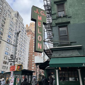 J.G. Melon - American Near Me - New York, New York J.G. Melon - American Near Me - New York, New York