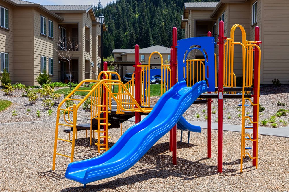 MOUNTAIN VIEW APARTMENTS Updated September 2024 16 Photos 268 E