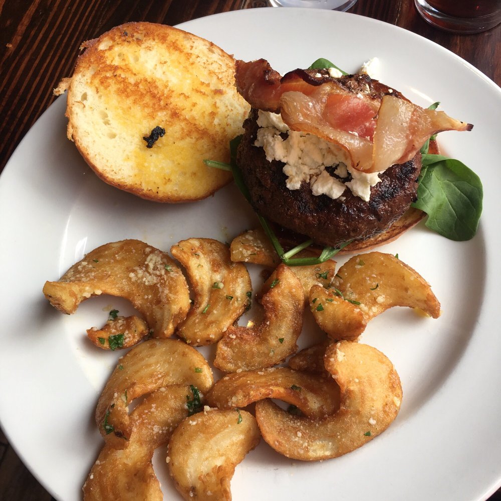 Bearfoot Tavern - Gastropubs Near Me - Macon, Georgia
