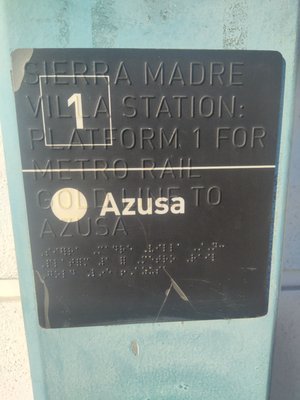 Sierra Madre Villa Metro Station, 149 N Halstead St