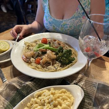 Menz Restaurant & Bar - Seafood Pasta - Seafood Near Me - Rio Grande, New Jersey Menz Restaurant & Bar - Seafood Pasta - Seafood Near Me - Rio Grande, New Jersey
