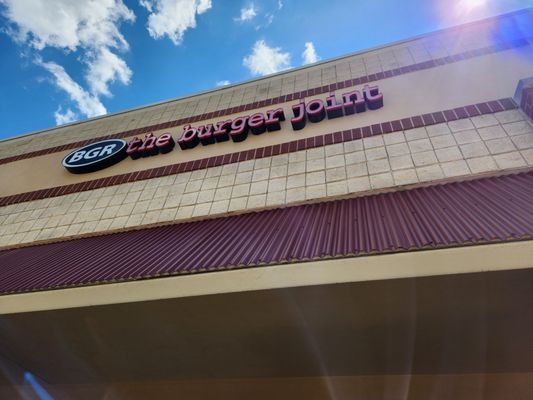 BGR Burgers Grilled Right by null