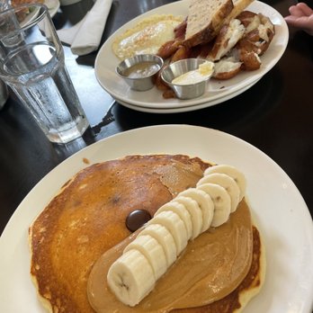 Sleepy Bee Cafe - Oakley - Breakfast & Brunch Near Me - Cincinnati, Ohio Sleepy Bee Cafe - Oakley - Breakfast & Brunch Near Me - Cincinnati, Ohio