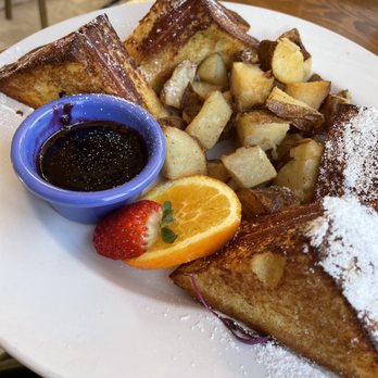Cafe Jolie - Monte Cristo Sandwich - Breakfast & Brunch Near Me - Alameda, California Cafe Jolie - Monte Cristo Sandwich - Breakfast & Brunch Near Me - Alameda, California