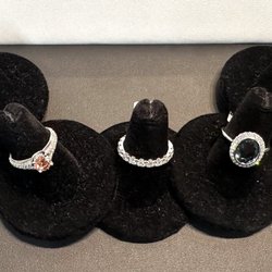 Jewelers of Distinction