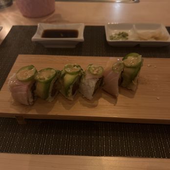 O-Ku - The falls sushi roll - Sushi Bars Near Me - Greenville, South Carolina O-Ku - The falls sushi roll - Sushi Bars Near Me - Greenville, South Carolina