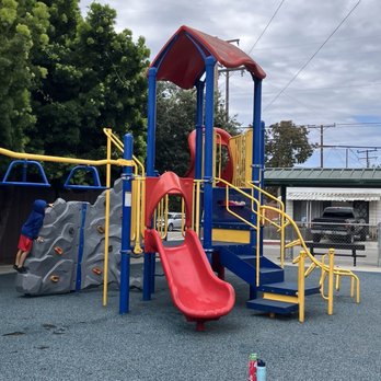 Nectarine Park - Main play structure - Parks Near Me Nectarine Park - Main play structure - Parks Near Me