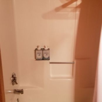 Earthshine Lodge - Clean bathroom. - Venues & Event Spaces Near Me - Lake Toxaway, North Carolina Earthshine Lodge - Clean bathroom. - Venues & Event Spaces Near Me - Lake Toxaway, North Carolina