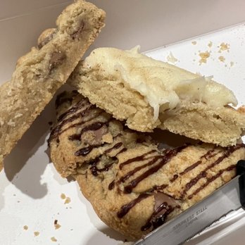 Crumbl - Glendale Heights - Crumbl cookie under done - Bakeries Near Me - Glendale Heights, Illinois