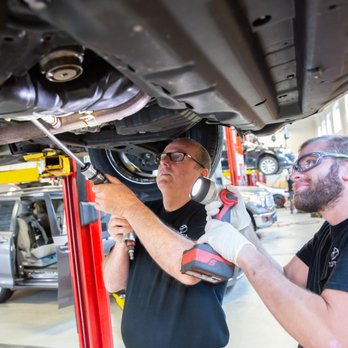 Wellesley Toyota - Expert, Toyota certified technicians know exactly how to maintain and repair your car. - Auto Repair Near Me - Wellesley, Massachusetts