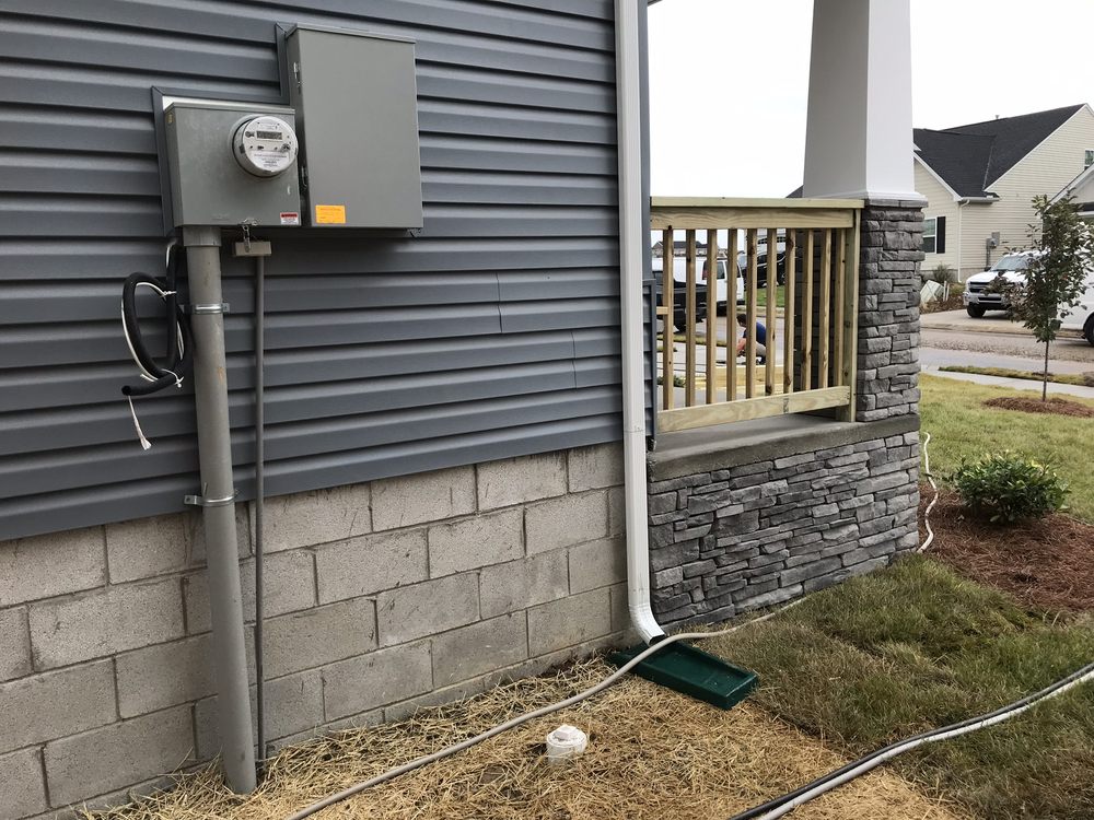 Slide of Chepito Handyman and remodeling