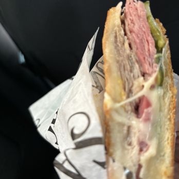 Sanguich - Cuban Near Me - Miami, Florida