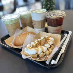 CAFE FLAT